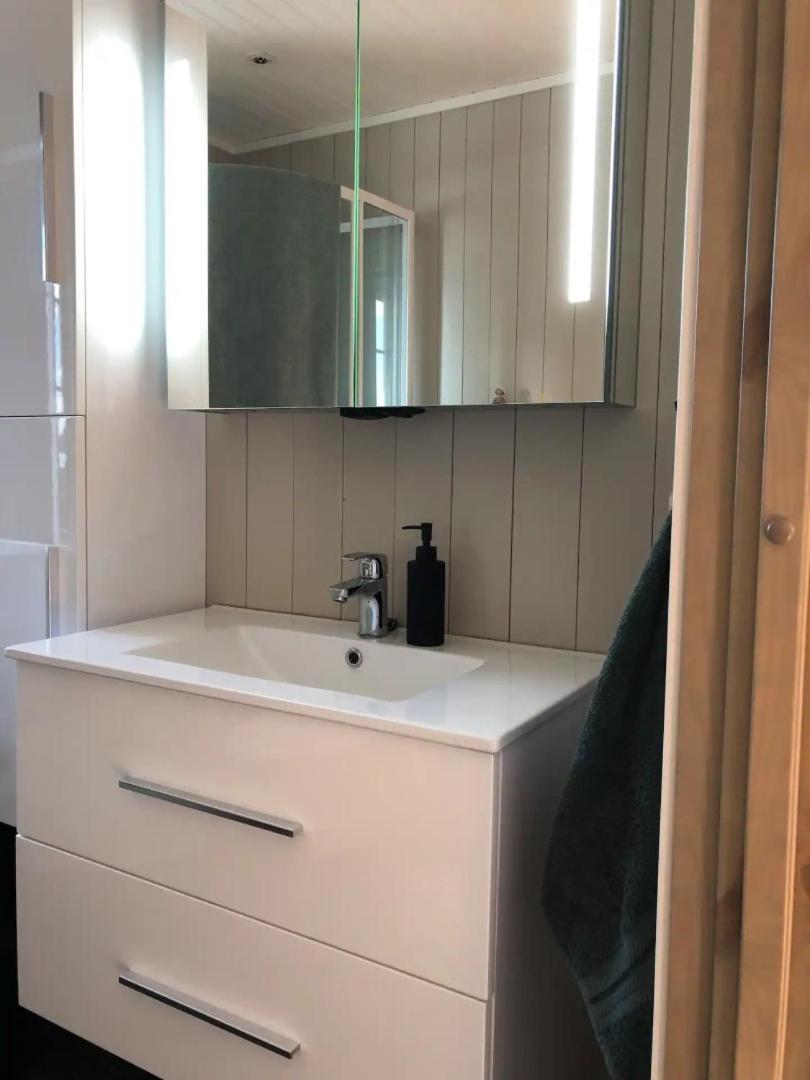 Valberg High Quality Seaview Cabin מראה חיצוני תמונה